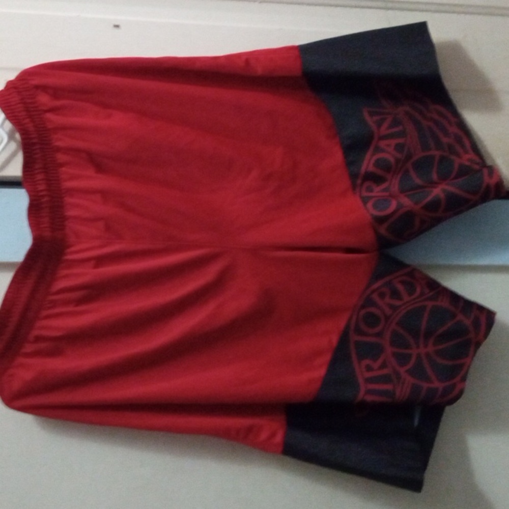 Jordan Basketball Shorts XXL Rare Has Elephant Print On Bottom And Jordan Wings